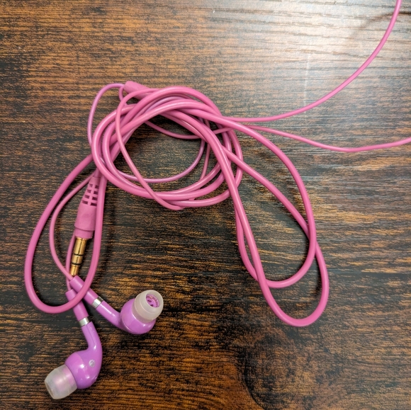 Earphone - Picture 11 of 11